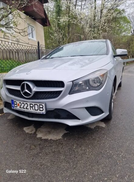 Mercedes-Benz CLA 200